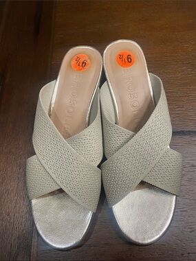AEROSOLES Beige Crisscross Slide Mules